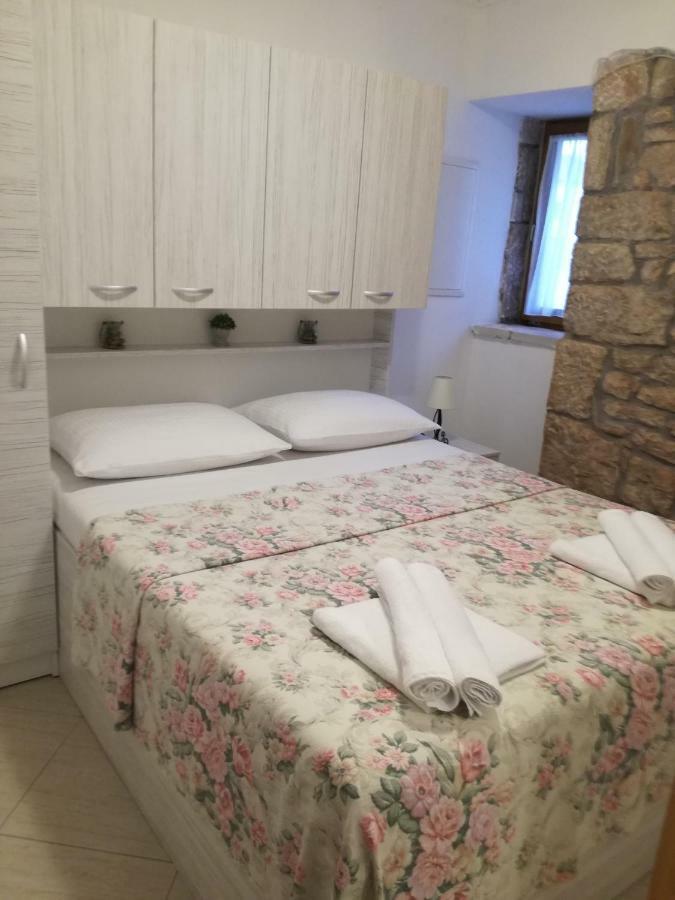 Nino Apartmán